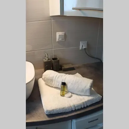 Modern αpt 500m From The Beach. Apartament Chania (Crete)